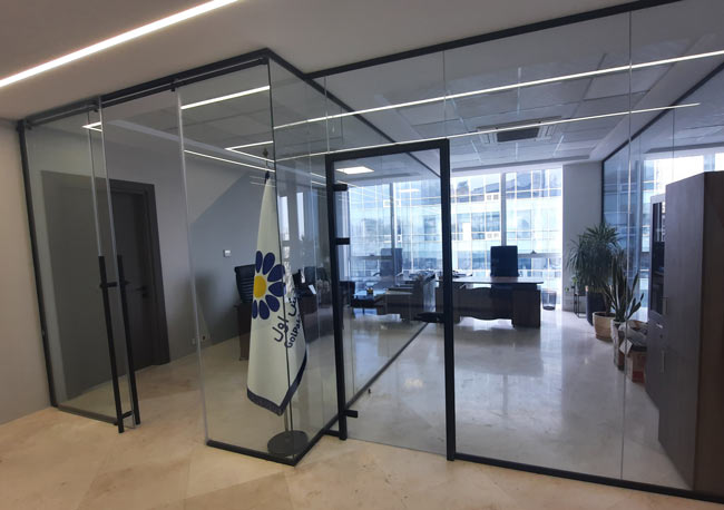  استحکام پارتیشن شیشه ای فریم لس 